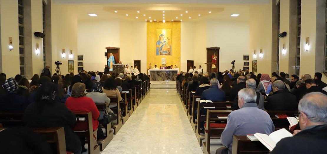 قداس في كنيسة العذراء أم النعم، في مدينة الفحيص، من أجل شفاء العالم، 7 آذار 2020 (أبونا)