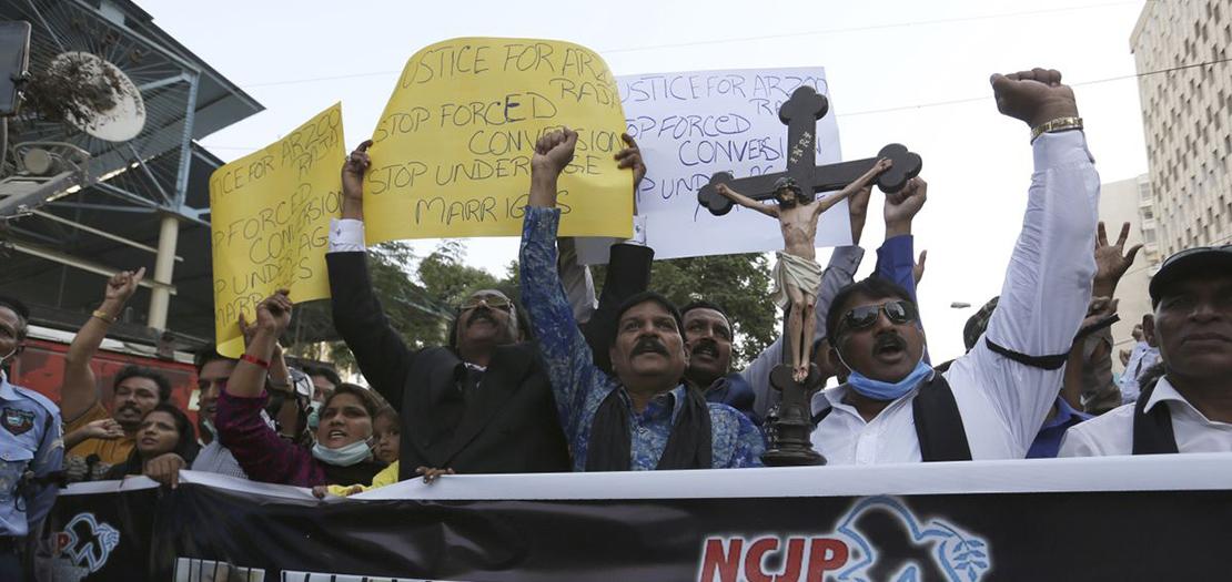 مسيحيون في الباكستان يحتجون على خطف بناتهم وتزويجهم قسرًا (أرشيفية)
