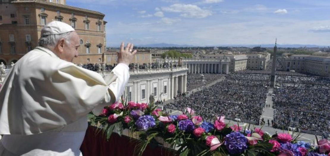 بركة البابا فرنسيس إلى مدينة روما والعالم يوم أحد الفصح 2022