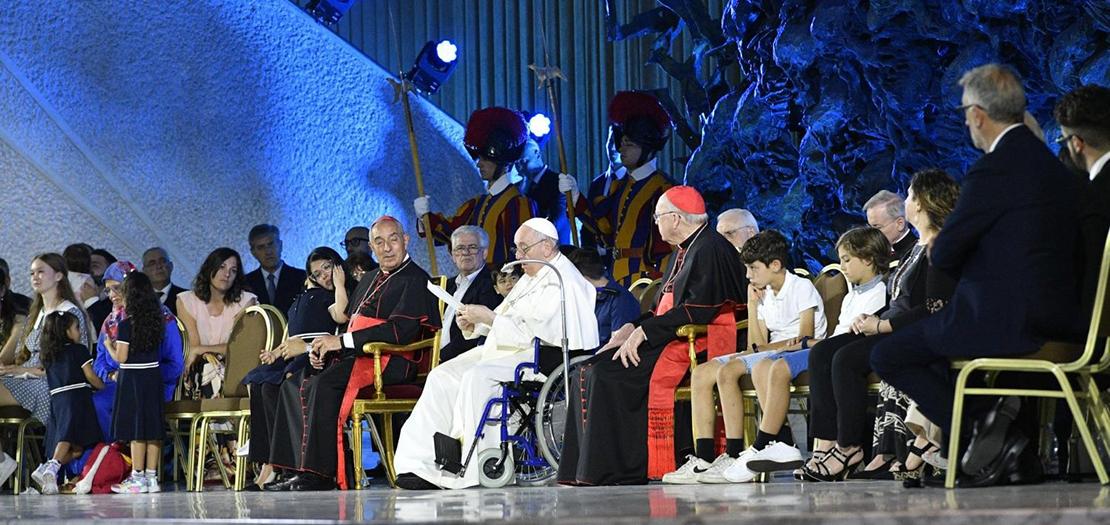 البابا فرنسيس: كل عائلة لديها رسالة عليها أن تحققها في العالم وشهادة عليها أن تقدّمها