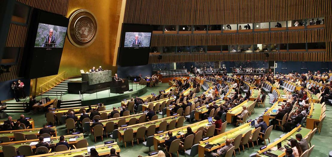 غوتيريش ملقيًا كلمة أثناء المؤتمر العاشر للبحث في معاهدة عدم انتشار الأسلحة النووية في مقر الأمم المتحدة في نيويورك، 1 آب 2022