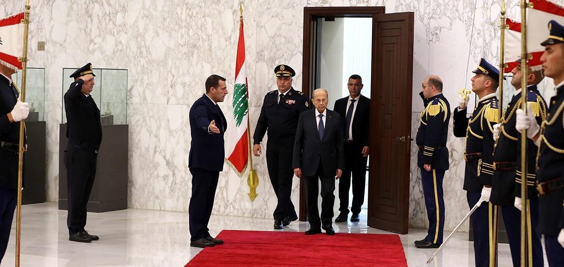 الرئيس اللبناني ميشال عون يغادر قصر بعبدا بعد انتهاء ولايته
