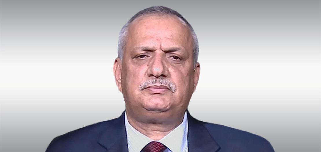 باحث وكاتب عراقي