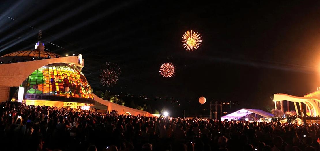 ساحة الصرح البطريركي خلال الأمسية الشبابية بحضور البابا بندكتس السادس عشر