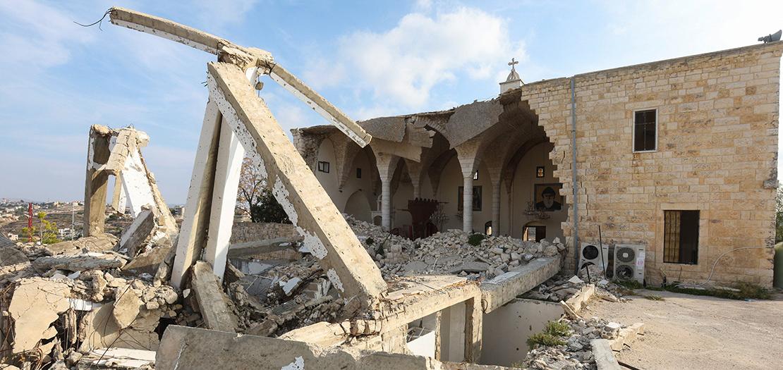 حطام كنيسة مار جرجس التي تضررت في أكتوبر تشرين الأول 2024 في بلدة دردغيا بجنوب لبنان
