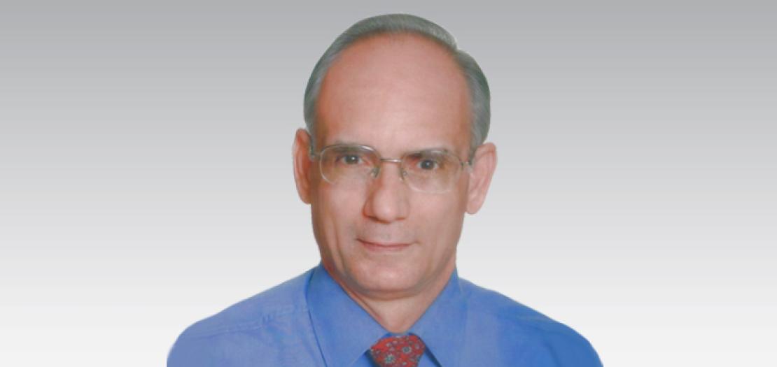 رمزي ناري: كاتب ومترجم عراقي يُقيم في عمّان، الأردن