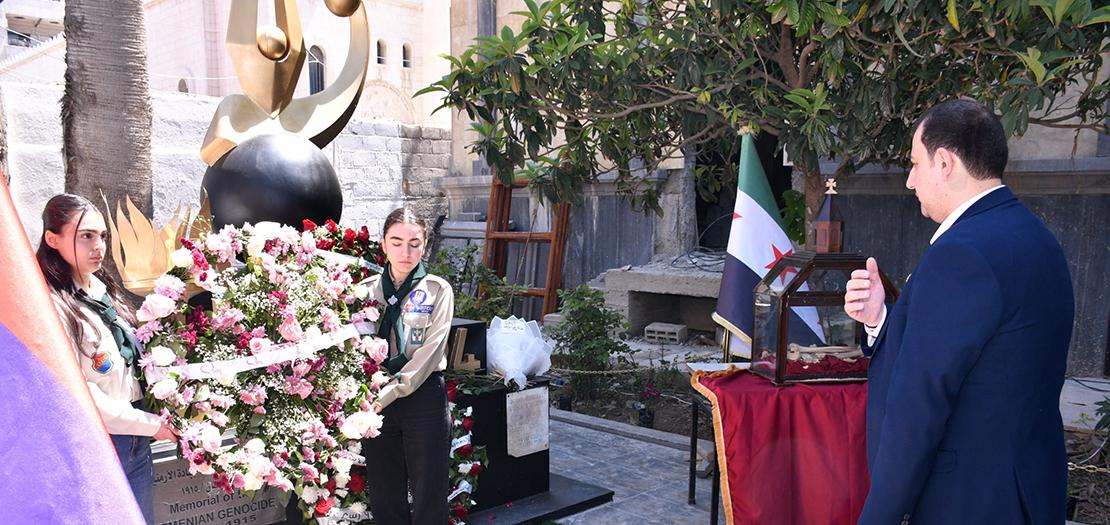 في القامشلي، حيث بقيت الذاكرة حيّة أكثر من قرن، نصب شهداء الإبادة الأرمنية - كنيسة القديس هاكوب للأرمن الأرثوذكس